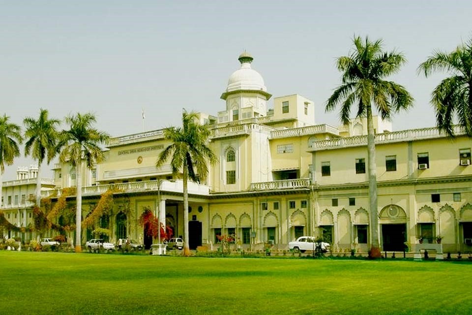 chattar-manzil